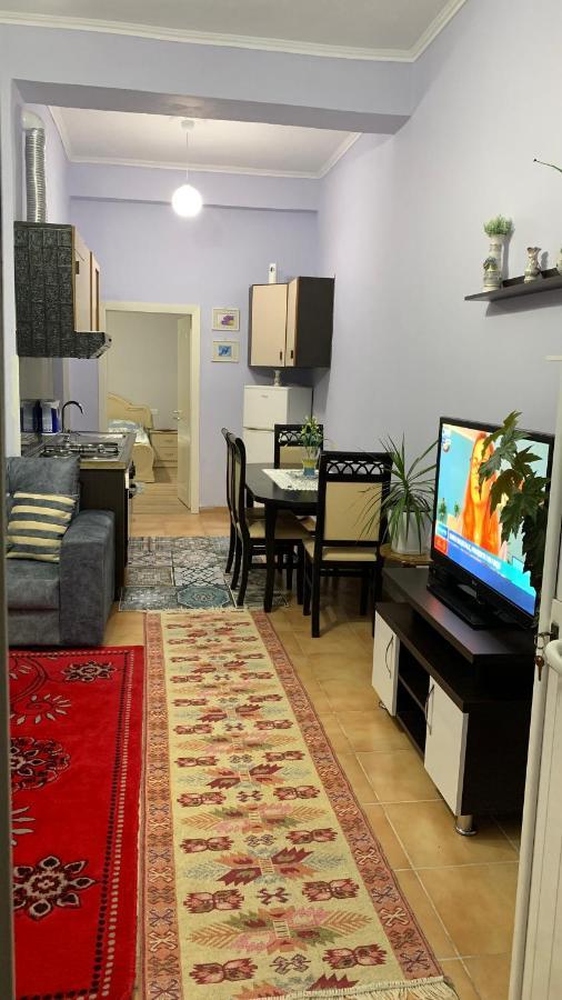 Priam Garden Apartment Durres Bagian luar foto