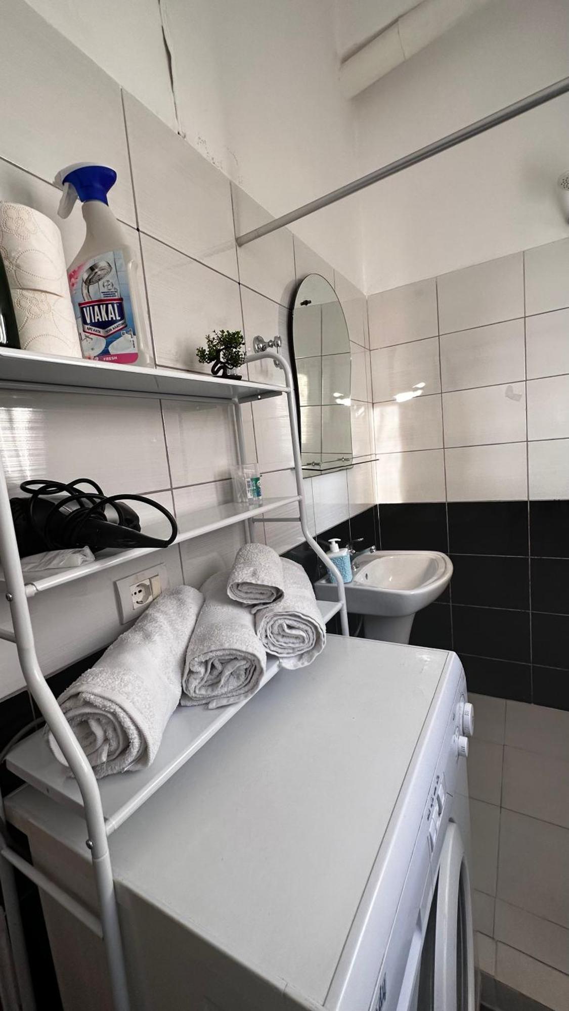 Priam Garden Apartment Durres Bagian luar foto